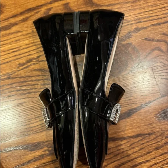 Miu Miu Shiny Black Loafers with Crystal Logo - Picture 4 of 6